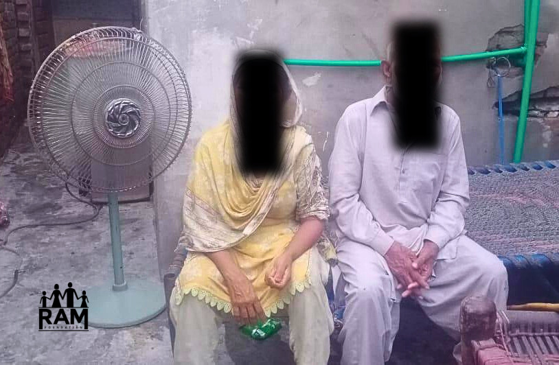 MANZOOR & KHALIDA | Electicity Restored